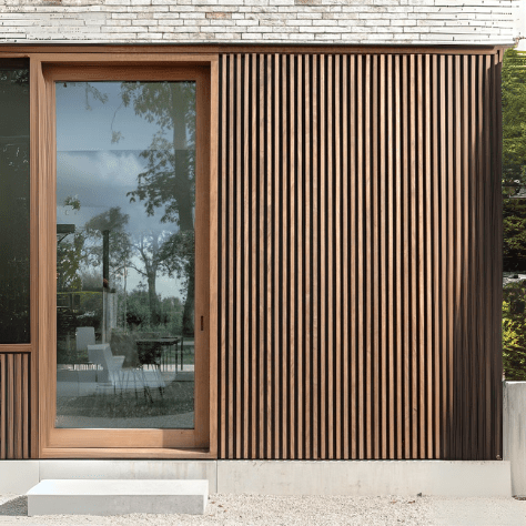 Brise Em WPC Externo Cor: Teca 2,5 x 2,5 x 290cm