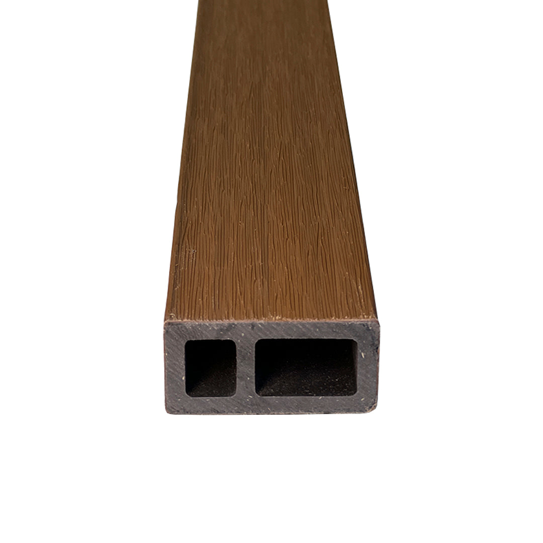 Brise Em WPC Externo Cor: Teca 2,5 x 5,0 x 290cm