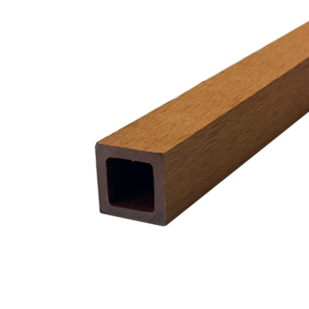 Brise Em WPC Externo Cor: Teca 2,5 x 2,5 x 290cm