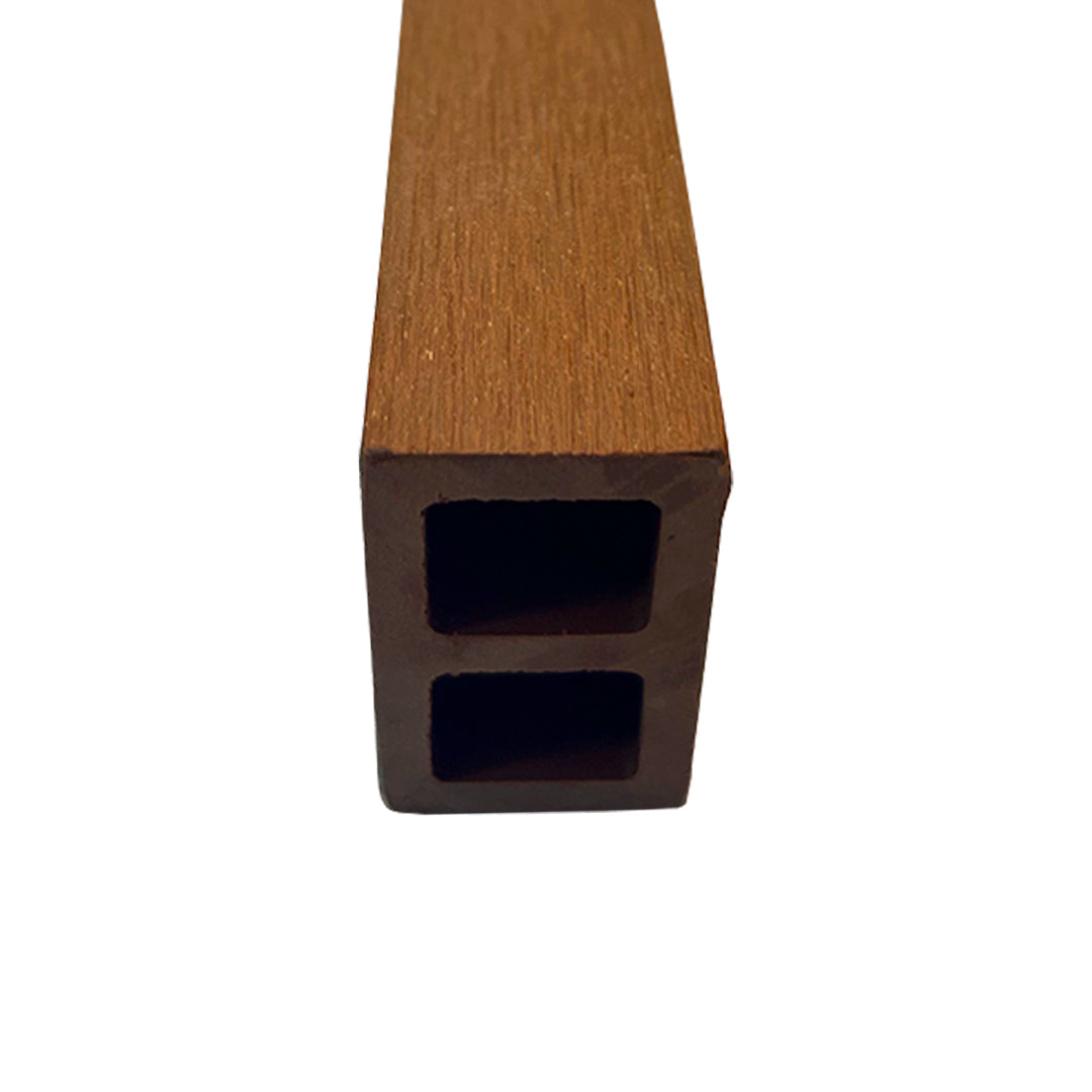 Brise Em WPC Externo Cor: Teca 3 x 5,0 x 290cm