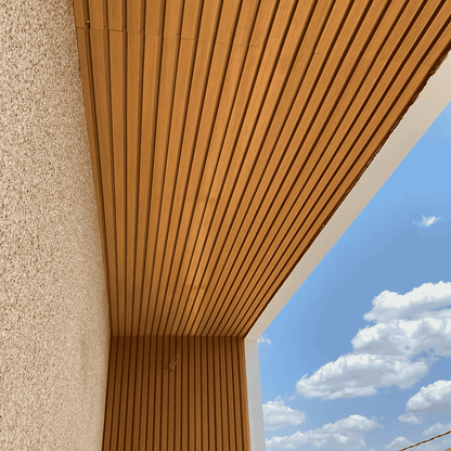 Painel Ripado WPC Externo Cor Angelim Ouro 2,90m x 20cm (0,58m²)